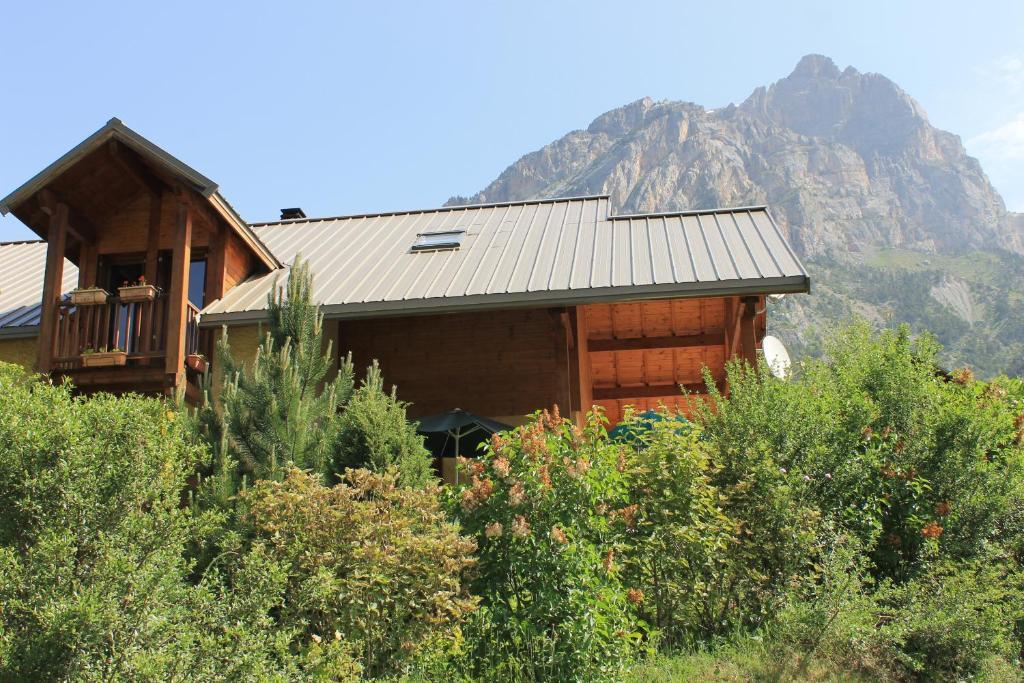 B&B La Borella Casa Conti Vallouise Bagian luar foto